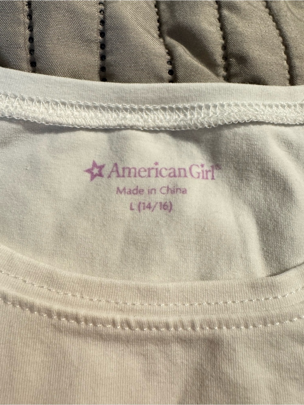 American Girl Graphic Tee with Dog and Glasses Express Your Style - Picture 5 of 8
